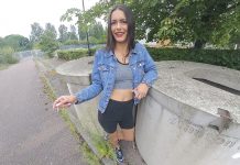 Kim Model – Interview