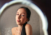 Horny Glory – Lara Sins