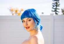 Into The Blu