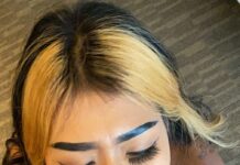 Super Hot Asian Beauty Salon Girl Begs For Anal Every Time