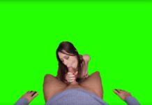 Swipe Right for Desire starring Mia de Vil (Passthrough)